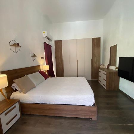 Blue Waters Town House Apartment Tarxien Ngoại thất bức ảnh