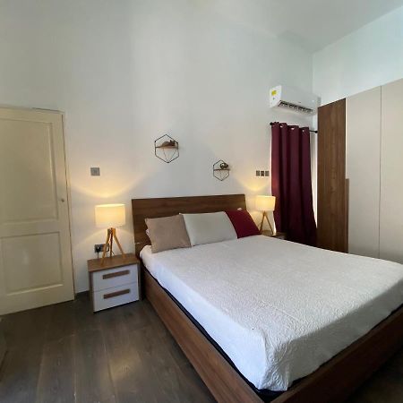 Blue Waters Town House Apartment Tarxien Ngoại thất bức ảnh